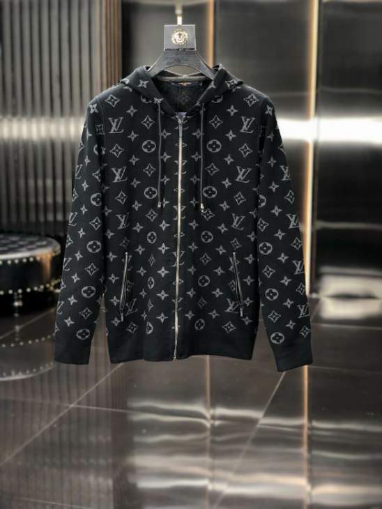 Picture of Louis Vuitton Jackets _SKULVM-3XL12jn0232572
